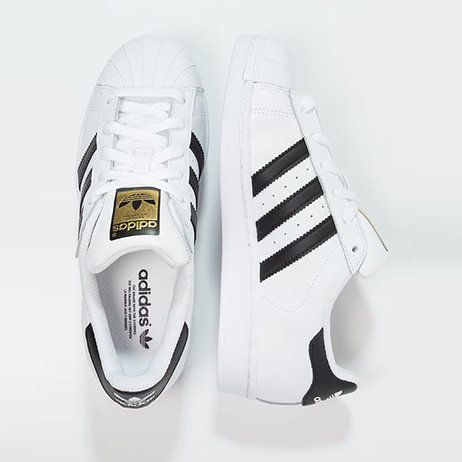 chaussure adidas neo