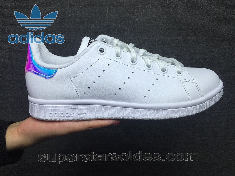 stan smith femme holographique